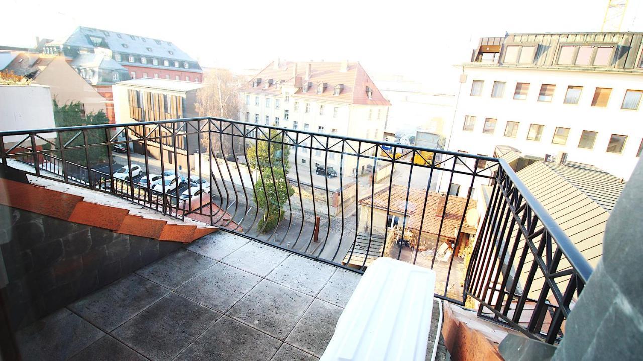 Idyllic Setting In Center - Bright & Modern Apartment Wurzburg Exterior photo